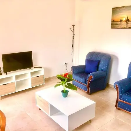 Casa Vista Mar -2 Bedrooms,fantastic Seaview * Estreito Da Calheta